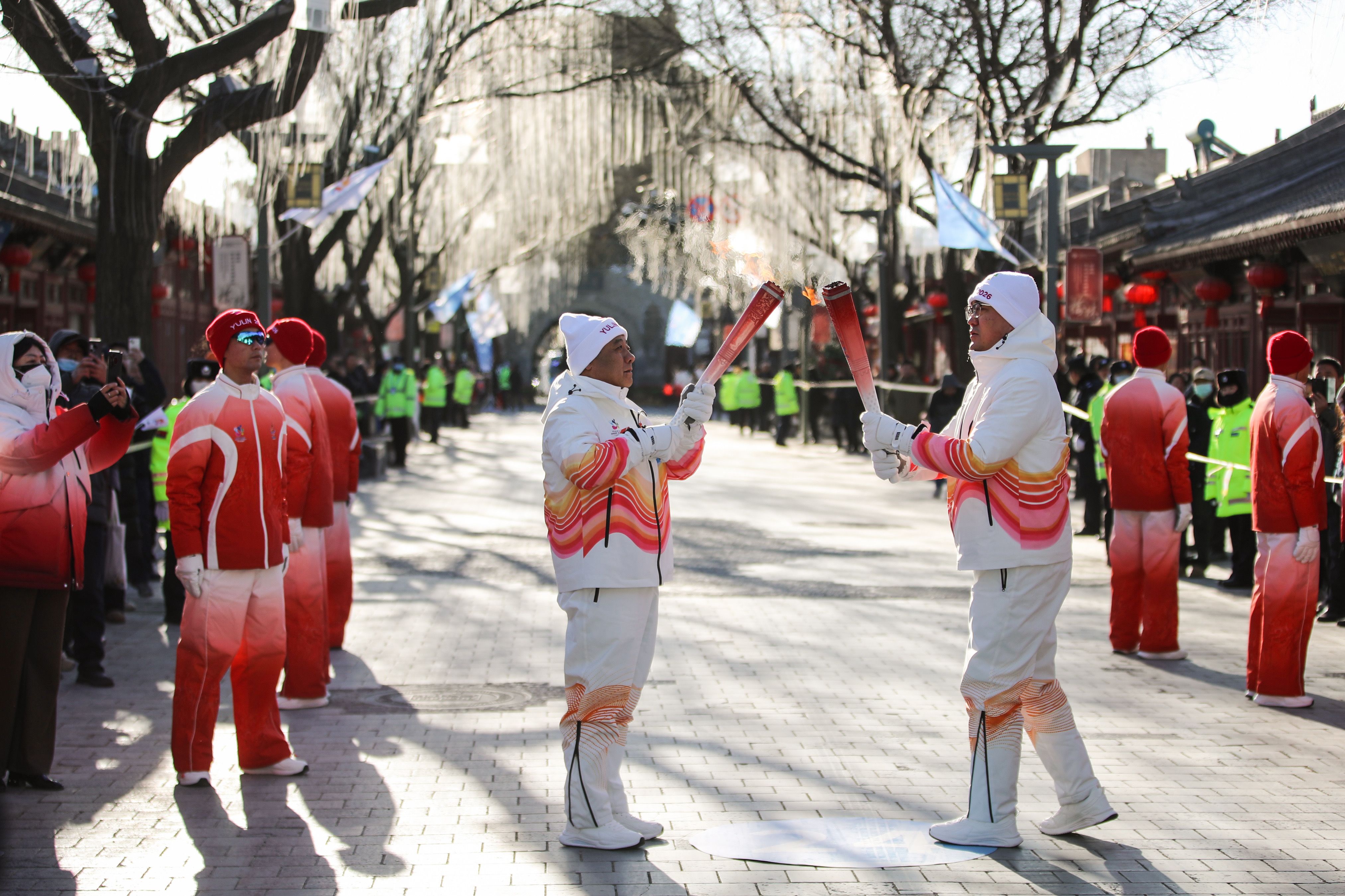 齐聚塞上名城 共赴冰雪之约——省一冬会火炬传递榆林榆阳站活动侧记